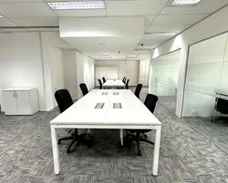 Robinson 112 (D1), Office #528916331